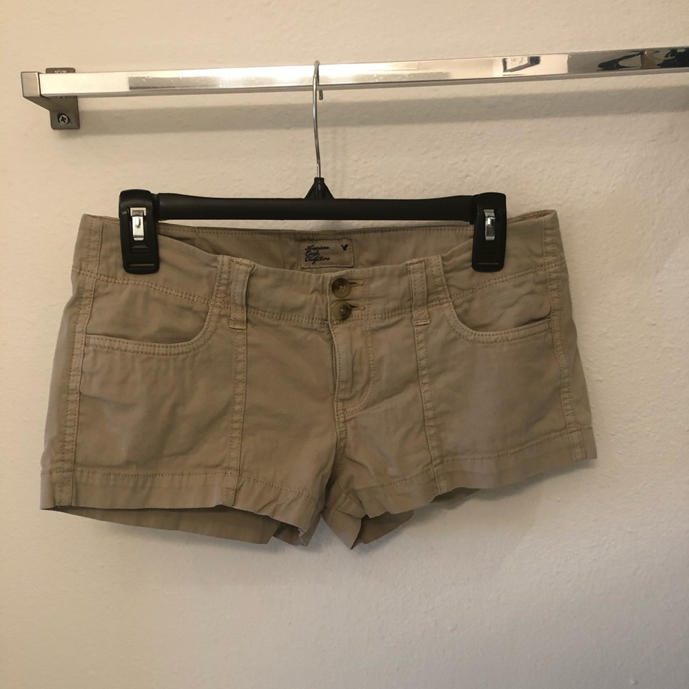 American Eagle - AE tan/Khaki short shorts